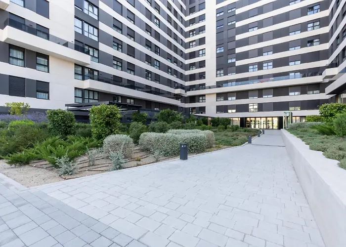 Aparthotel Be Casa - Valdebebas Madrid